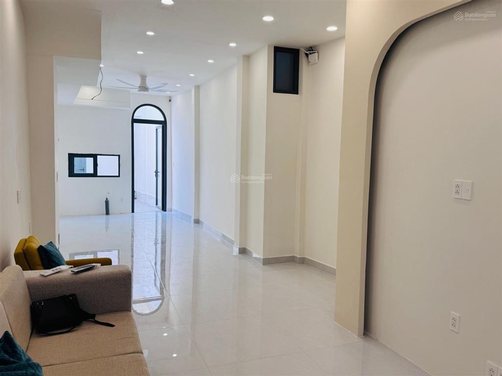 Sát mặt tiền đường nhánh dương đình hội, nhà 3 tầng, 83m2 ngang 5m hiếm