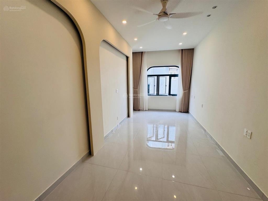 Sát mặt tiền đường nhánh dương đình hội, nhà 3 tầng, 83m2 ngang 5m hiếm