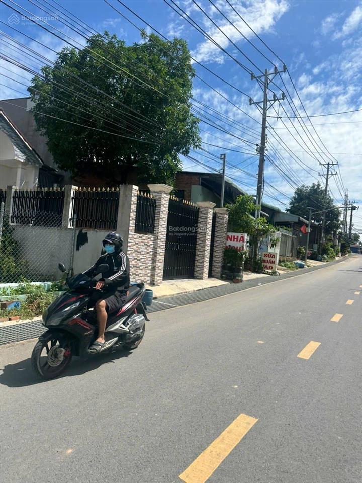 Bán đất tại trương văn vĩnh, tân đông hiệp, dĩ an, 50 tỷ, 850m2, 300m thổ cư