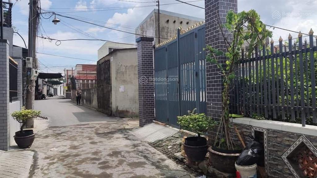 Kiếm đâu ra miếng biệt thự vườn ngay trung tâm tp biên hoà. diện tích 18x18m