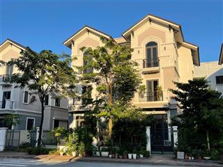 1 căn duy nhất hàng hiếm biệt thự song lập 135m²  giá 69 triệu/m2 áp góc vườn hoa city vsip