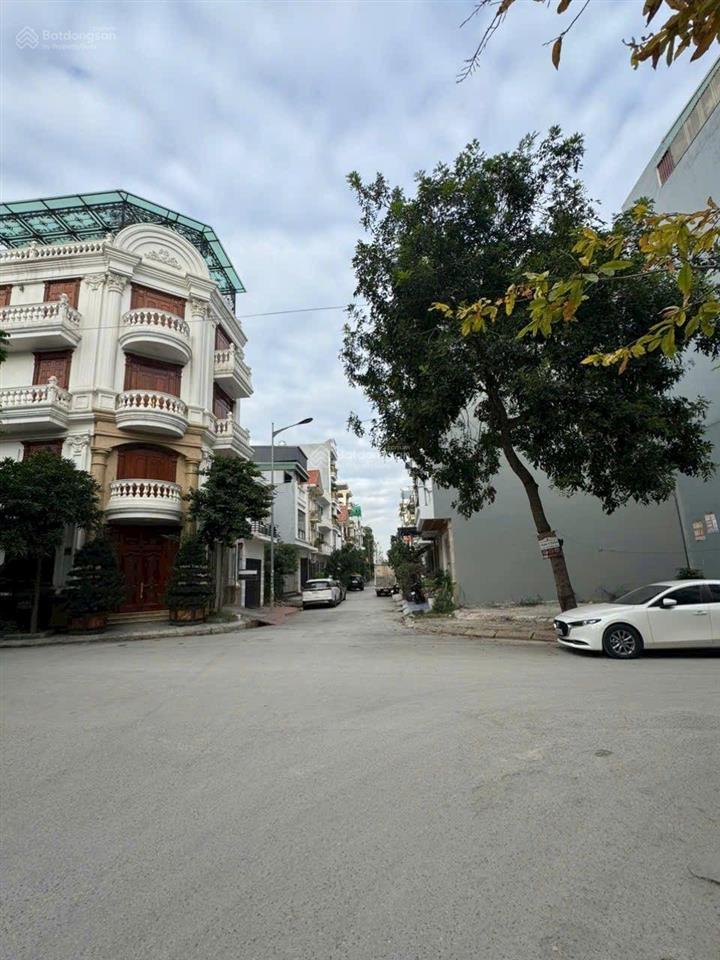 Bán đất tđc vinhomes 70m2 (ngã 3)giá thấp nhất dự án