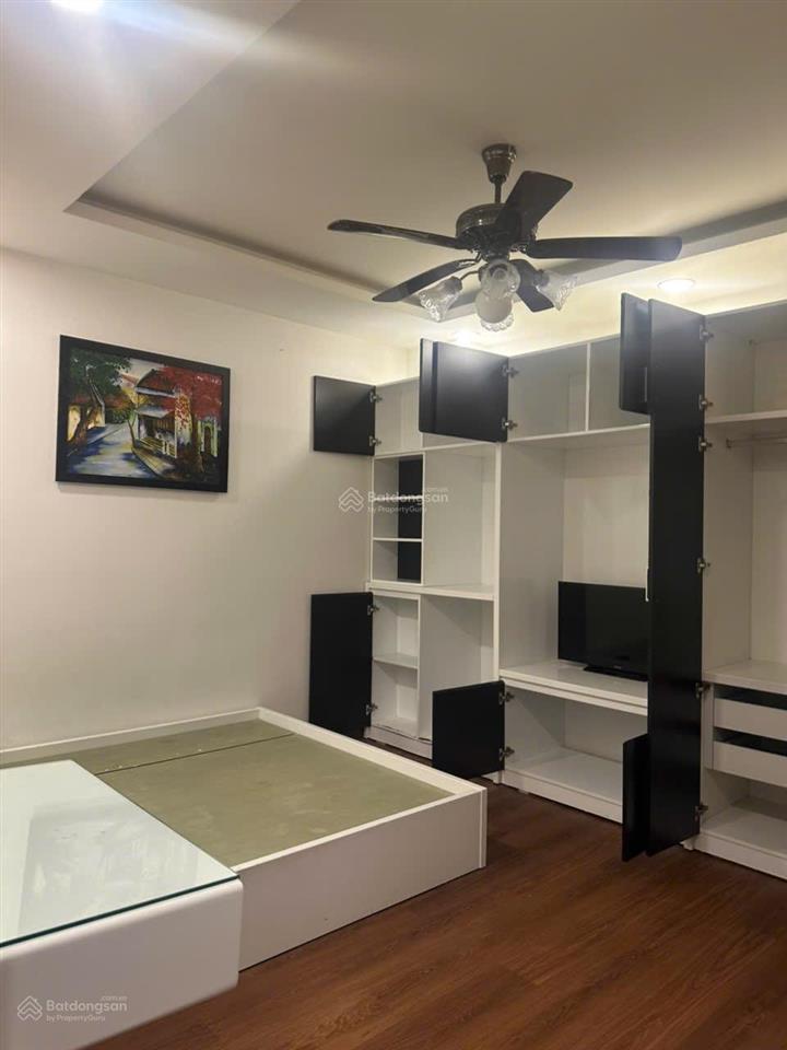 Bán nhà khu phố tây có dòng tiền thu nhập tốt. nhà gần biển quảng trường tháp trầm hương nha trang