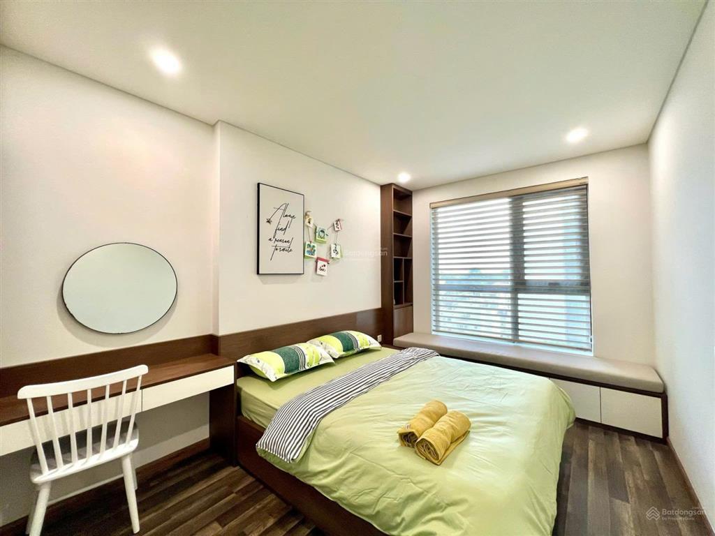 Chính chủ cho thuê 1pn 60m2 16tr rẻ nhất hà đô q10 nội thất đầy đủ view thoáng ko bị chắn, suất oto