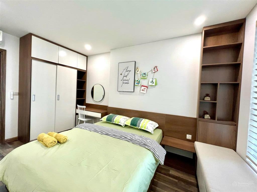 Chính chủ cho thuê 1pn 60m2 16tr rẻ nhất hà đô q10 nội thất đầy đủ view thoáng ko bị chắn, suất oto