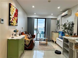 Kẹt tiền ngân hàng bán gấp căn 2pn 86m2 căn góc tầng đẹp, view bitexco giá 9.5 tỷ full nt, sổ hồng