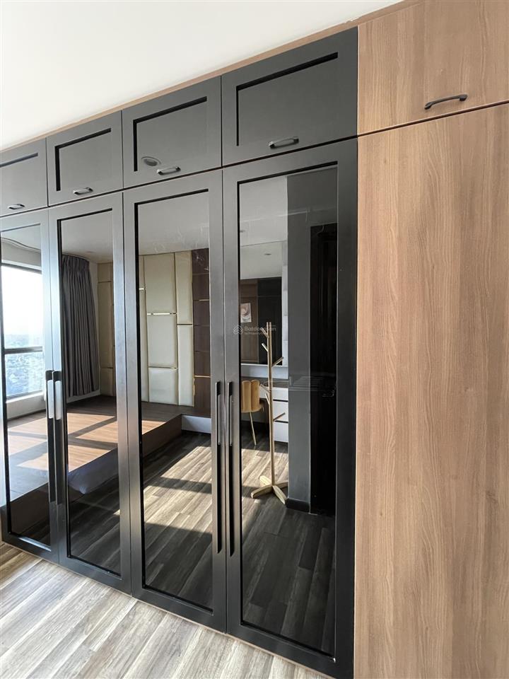 Bán căn 2pn 87m2 hà đô toà iris 4 sổ hồng, tầng đẹp, nhà mới 9,9 tỷ bao sổ nắm căn rẻ