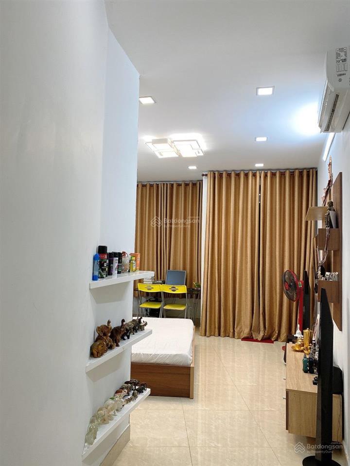 Chính chủ kẹt tiền cần bán gấp nhà đẹp, giá rẻ