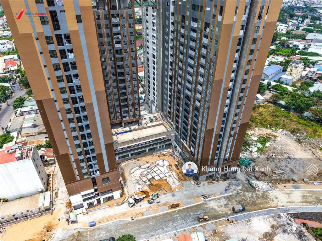 Em cần bán cc a&t sky garden, 2,68 tỷ, 74m2, view hồ gươm xanh, tầng cao còn tl