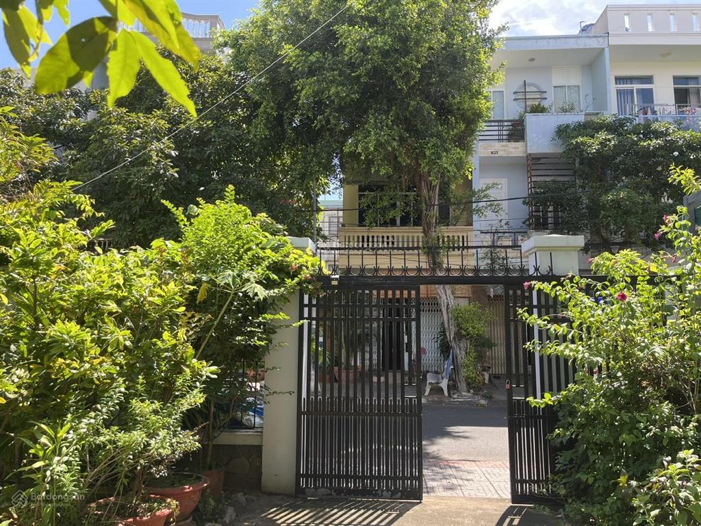 Bán nhà mặt tiền chính chủ 608,2 m2 ở vũng tàu, hồ chí minh.