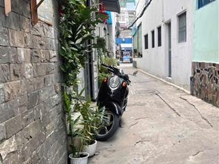 Nhà 2 tầng ngay trường nguyễn du p11 thống nhất gv