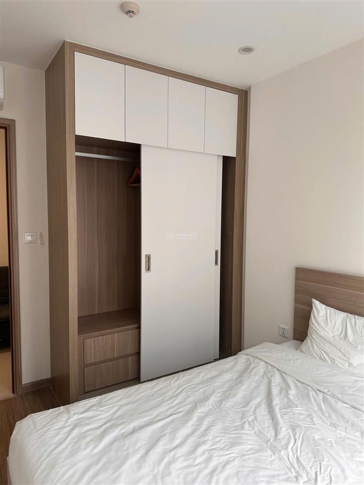 Chính chủ cần bán căn tầng 19  1n+1 trục 03 43m view đối diện vin siêu đẹp giá chỉ 2,85 tỷ