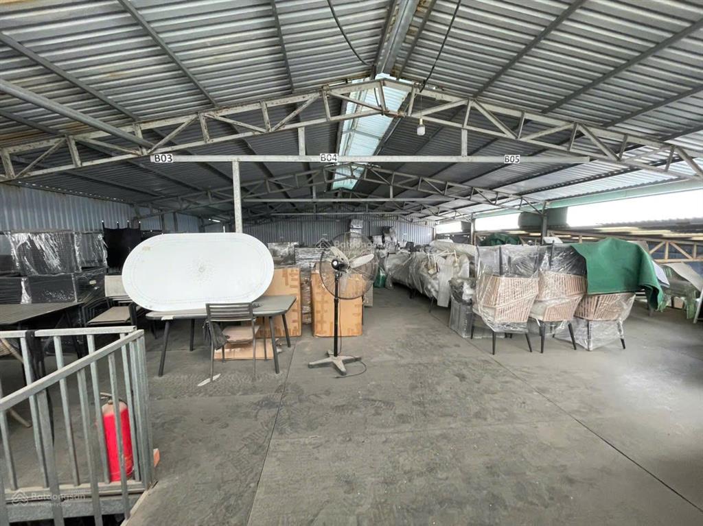 Cho thuê kho 200m2, an khánh giá chỉ từ 12tr/tháng, thuê lâu dài