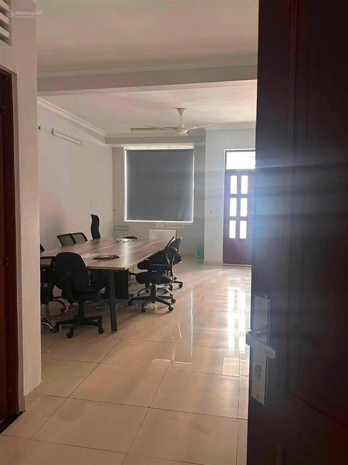 Cho thuê nhà nguyên căn 1 trệt 3 lầu, 8 phòng ngủ, an phú, dt 5x20