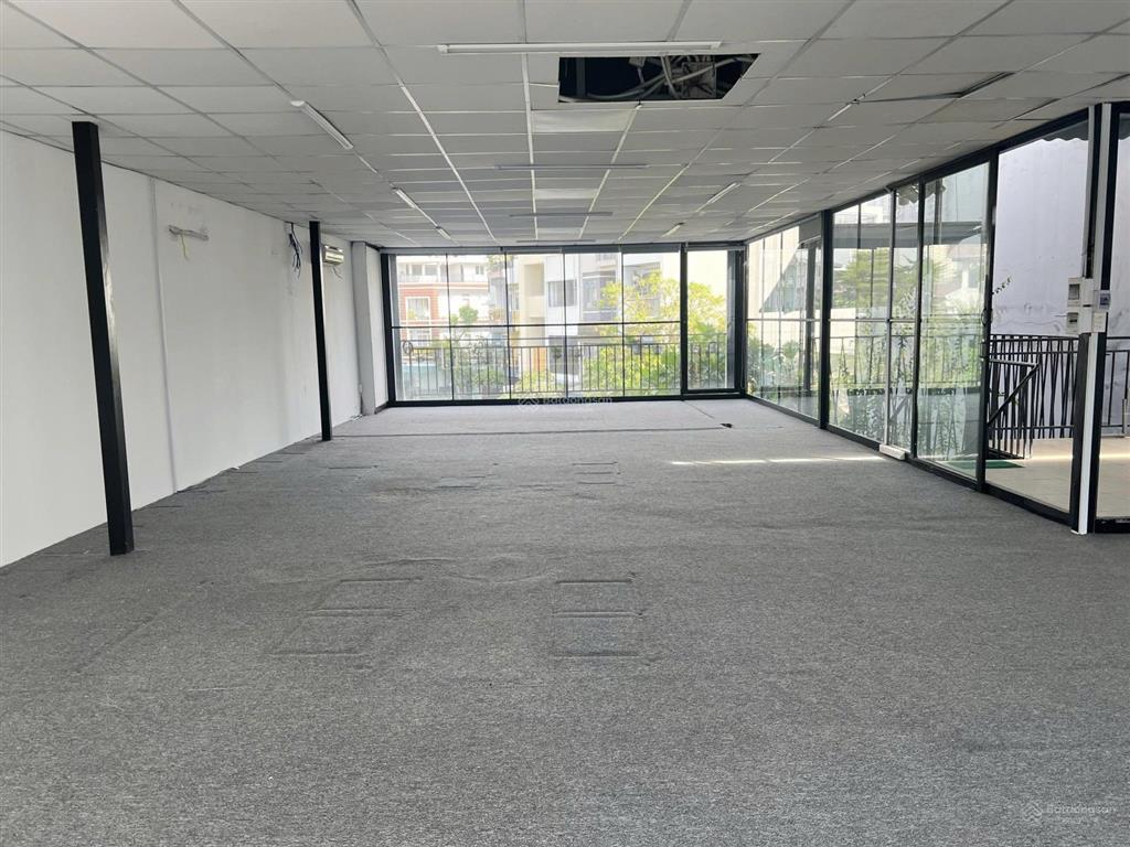 Mặt bằng văn phòng rộng 160m2 tại an phú, hợp đồng lâu dài, xem nhà ngay!