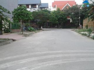 Cho thuê nhà mặt phố lê hồng phong, tp hải dương, mt 10m, dt 170m2, uy tín 12 triệu