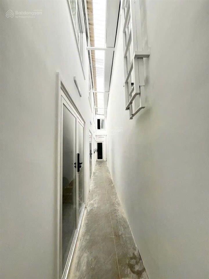 Chỉ hơn 8 tỷ bán nhanh chdv dòng tiền 45tr/tháng 6x21m.