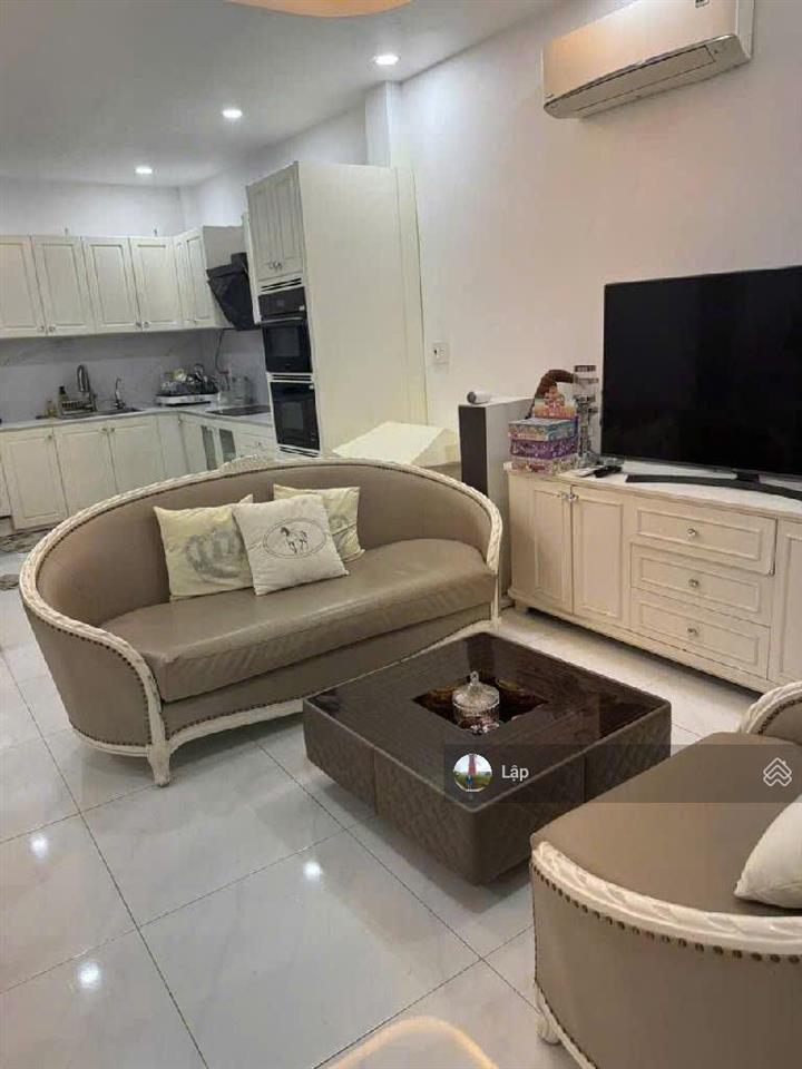 Nhà mới cấp 4 có sân rộng ngay cầu long kiểng  dt 5,2x22m