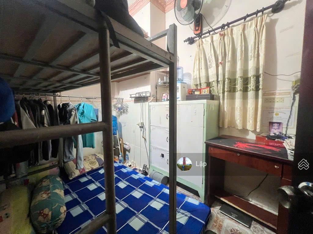 Nhanh tay kẻo mất  vị trí vàng giá tốt  sát siêu thị lotte 02 tầng 3,6x10m