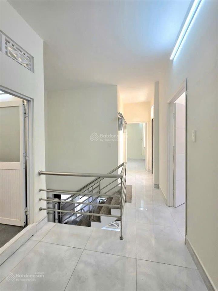 Bán nhà 02 tầng hẻm 1422 cách mặt tiền chỉ ~ 50m  dt 60m2