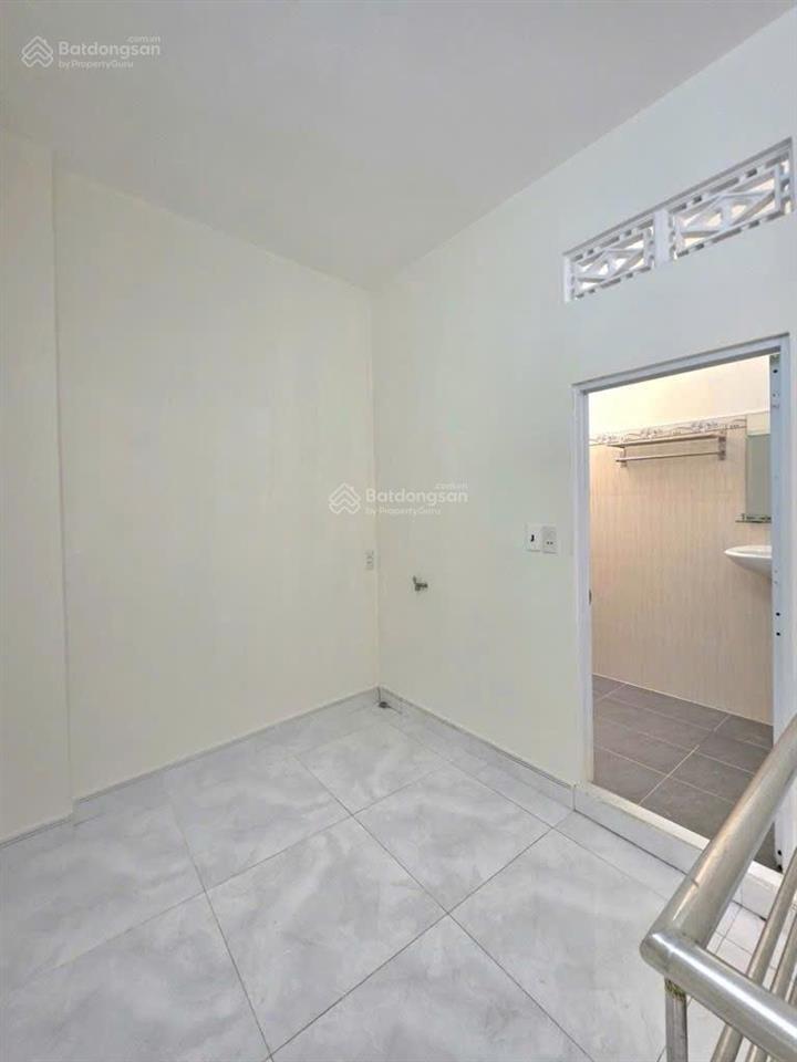 Bán nhà 02 tầng hẻm 1422 cách mặt tiền chỉ ~ 50m  dt 60m2