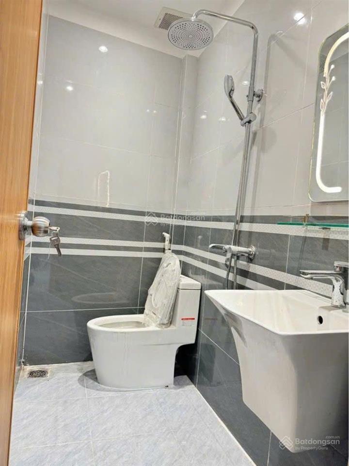 Bán nhà mới có phòng ngủ dưới trệt  kdc hiện hữu 4x12m