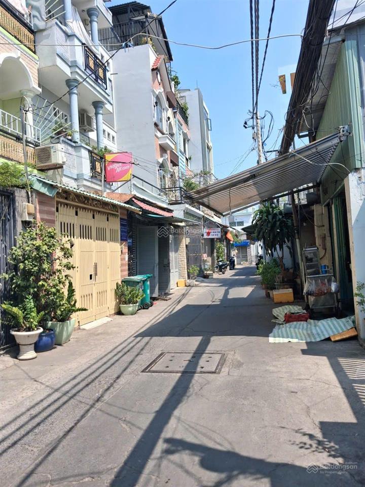Nhà mặt tiền lớn hẻm xe hơi thông  kdc hiện hữu  02 tầng 6,4x13m