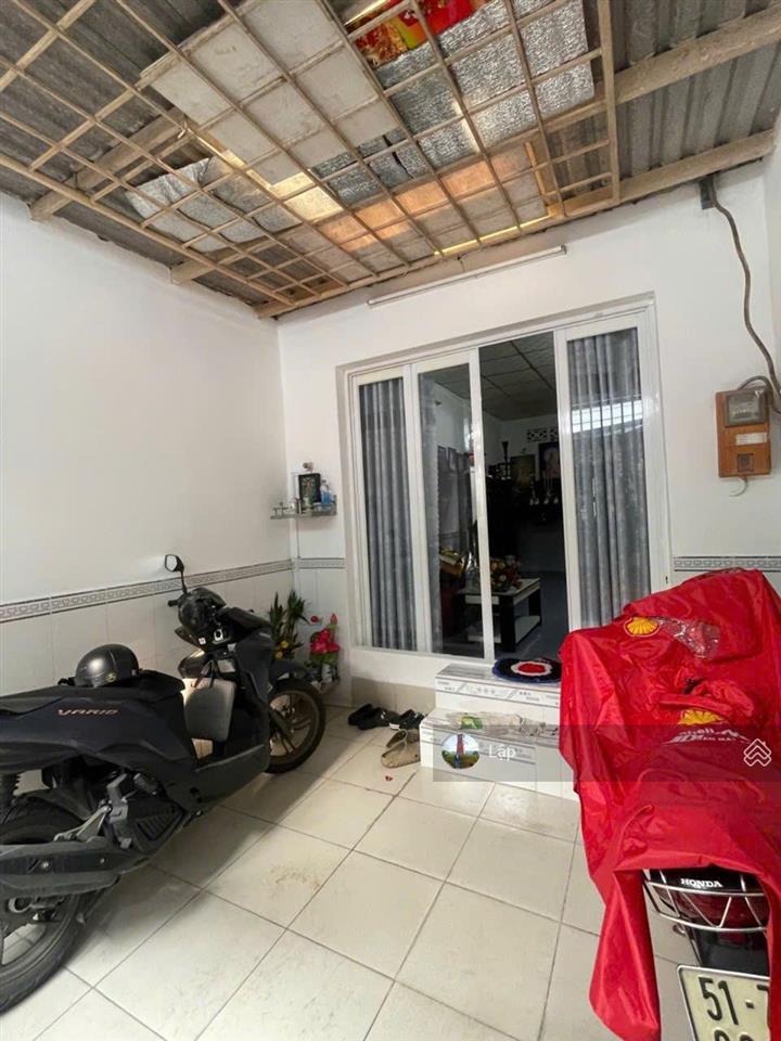 Hẻm ba gác nở hậu lớn  kdc hiện hữu 02 tầng 3x18m