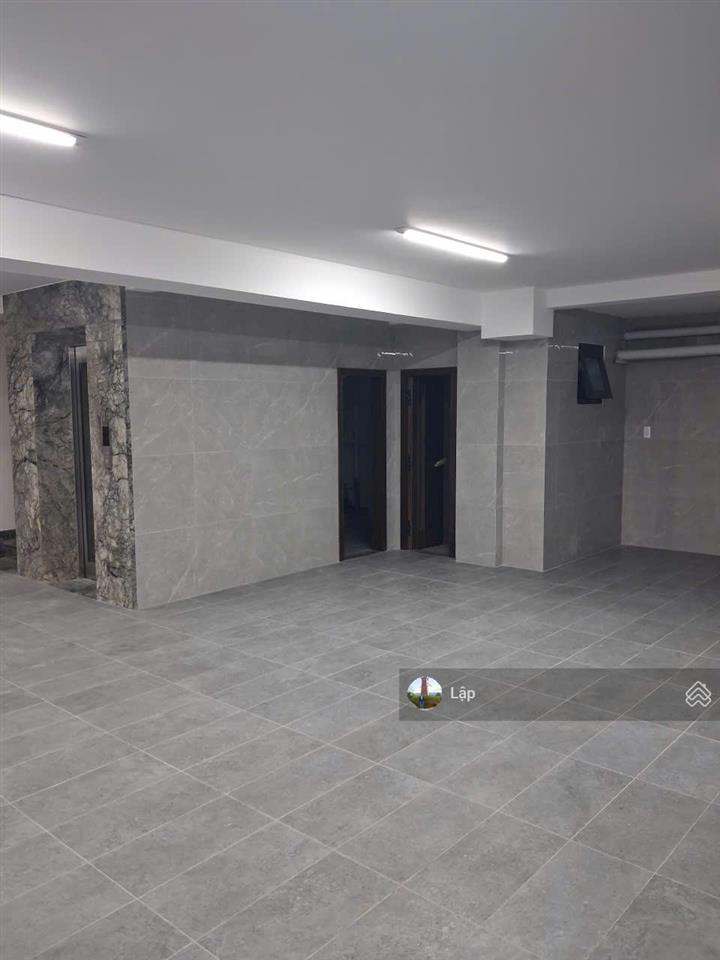 Nhà mới chưa sử dụng tự do bố trí  kdc himlam 04 tầng 10x20m