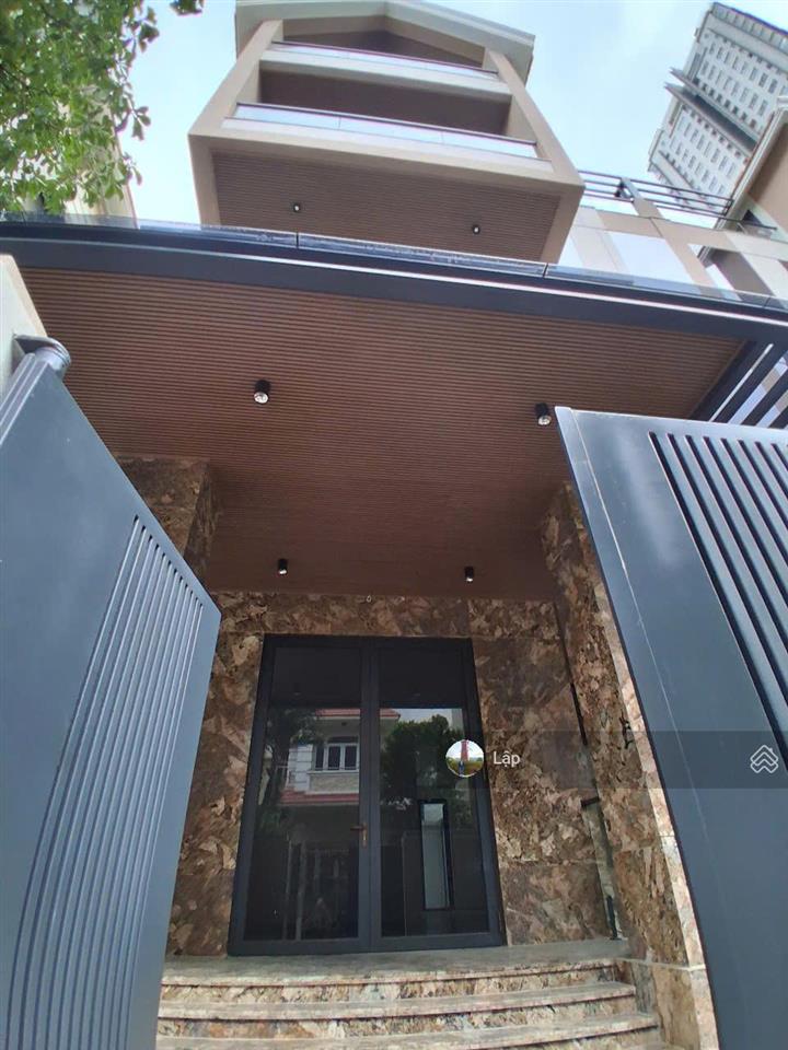 Nhà mới chưa sử dụng tự do bố trí  kdc himlam 04 tầng 10x20m