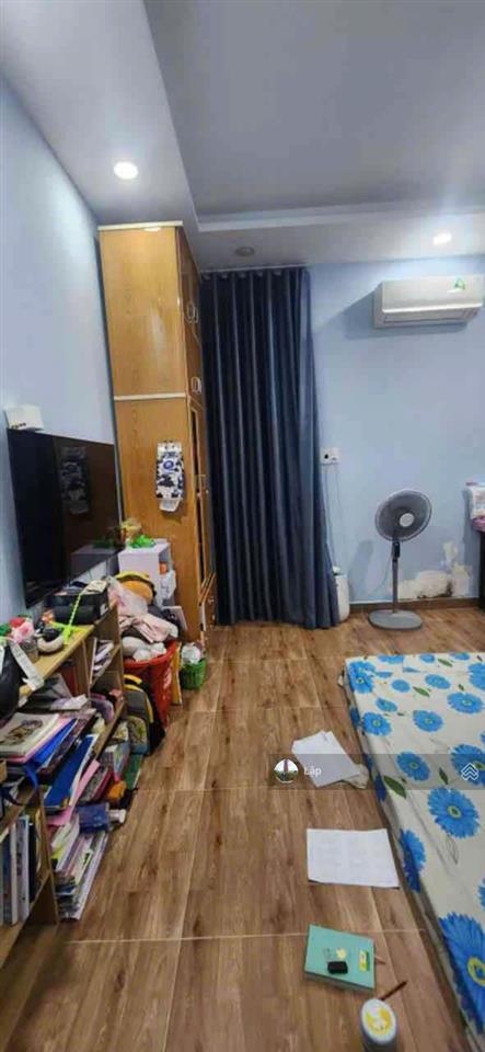 Nhà hoàn công đủ có sân vườn ngay hoàng trọng mậu  02 tầng 3,6x16m