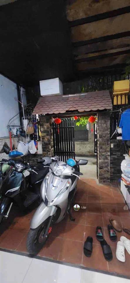 Nhà hoàn công đủ có sân vườn ngay hoàng trọng mậu  02 tầng 3,6x16m