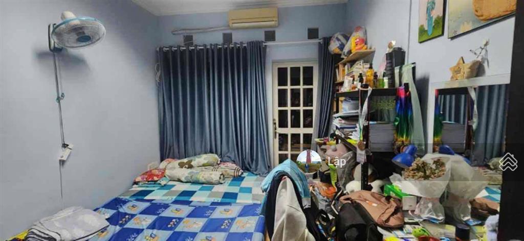 Nhà hoàn công đủ có sân vườn ngay hoàng trọng mậu  02 tầng 3,6x16m
