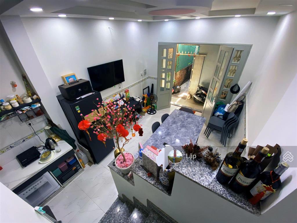 Gần kdc himlam  shr hoàn công đủ thương lượng chính chủ  04 tầng