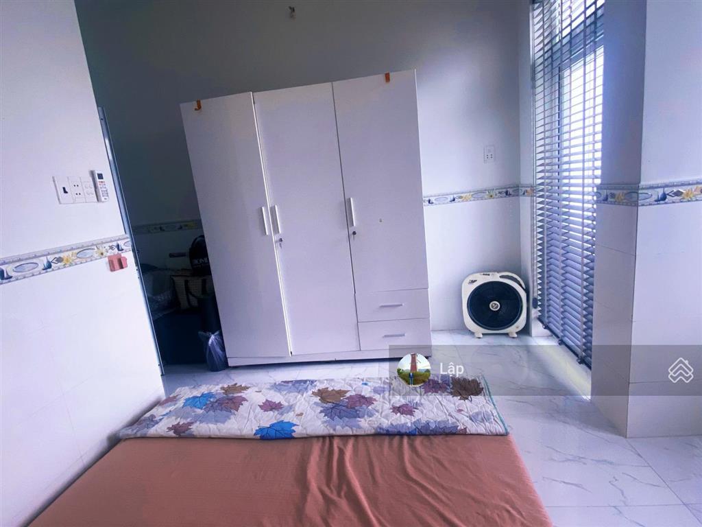 Gần kdc himlam  shr hoàn công đủ thương lượng chính chủ  04 tầng