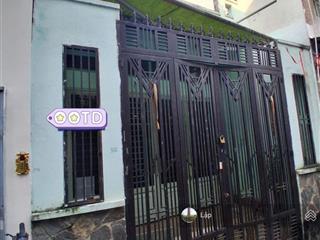 Cấp 4 hiện hữu ngay him lam giá tốt đầu tư  dt 4x15,7m