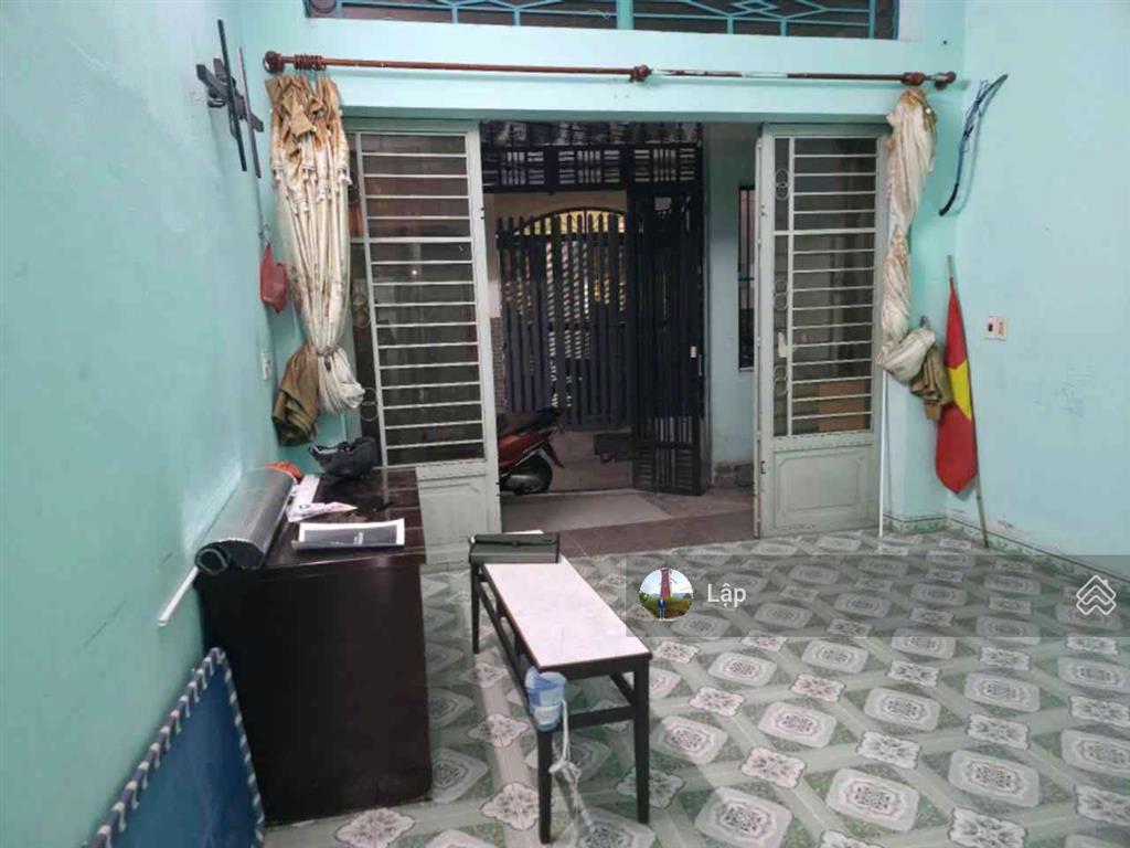 Cấp 4 hiện hữu ngay him lam giá tốt đầu tư  dt 4x15,7m