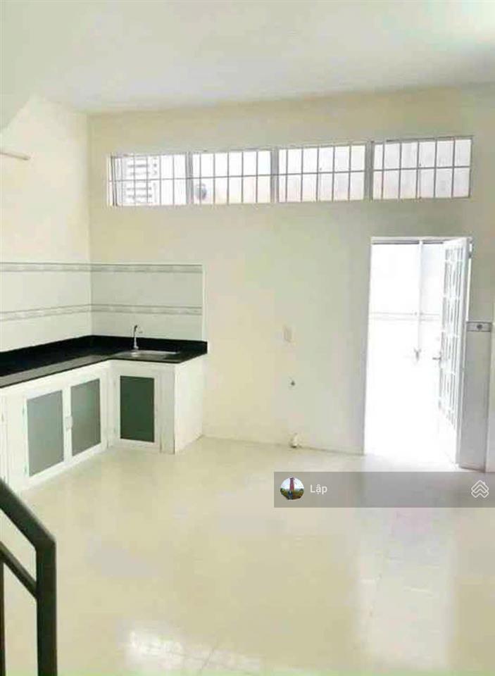 Hẻm xe hơi thông gần chợ phú thuận  02 tầng 4x16m