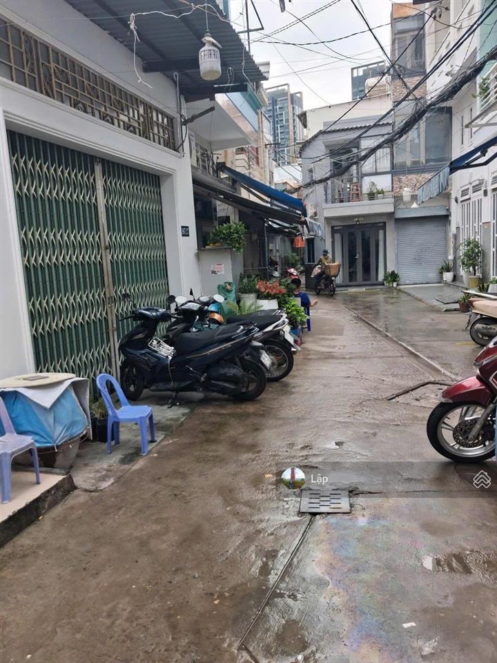 Nhà gần mặt tiền xe hơi trệt, lửng khuôn đất vô cùng đẹp  5x11m