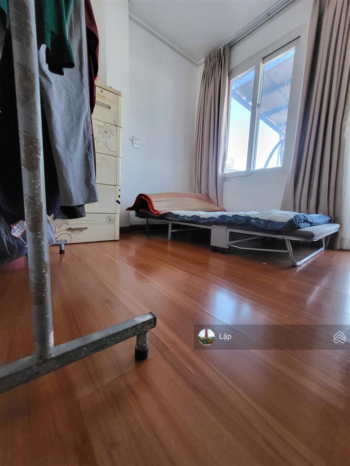 Nhà 04 tầng vuông vức hoàn công đủ  ngay him lam