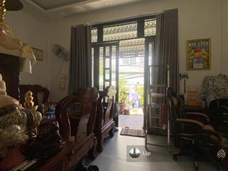 Nhà sân vườn quy hoạch đường 16m ra mặt tiền  02 tầng 5x22