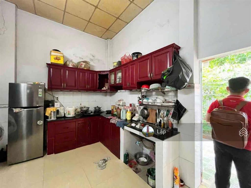 Nhà cấp 4  quy hoạch ra mặt tiền đường 16m  còn 70m2 đất hiện hữu dt 6,5x21m