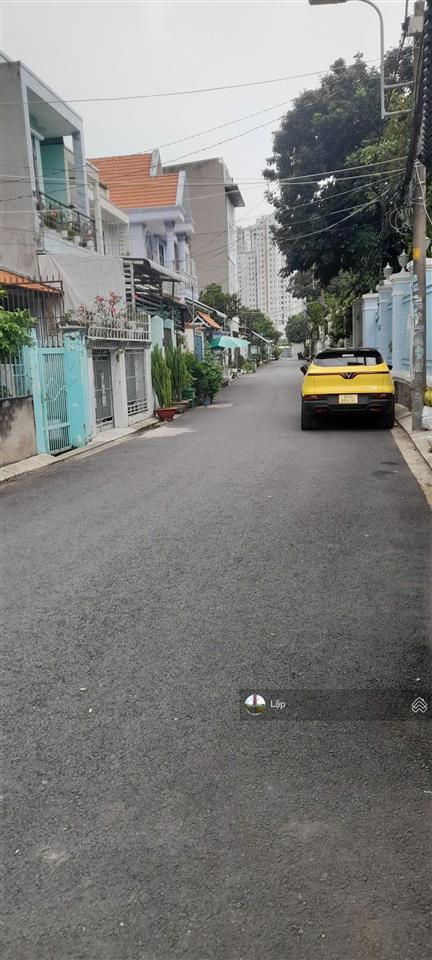 Nhà cấp 4 sân vườn  mua ở, đầu tư, xây biệt thự, chdv  6x27m