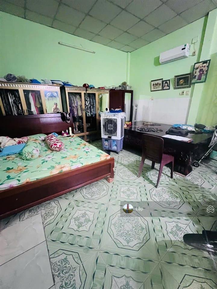 Nhà cấp 4 sân vườn  mua ở, đầu tư, xây biệt thự, chdv  6x27m