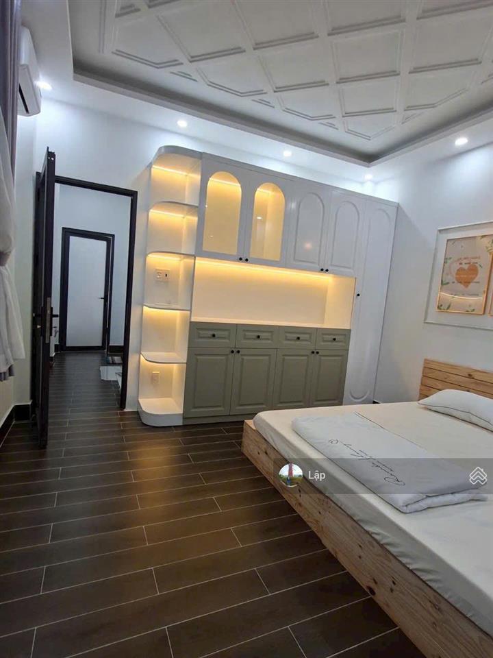 Nhà mới đẹp đáng sống 30m ra mặt tiền lớn  kdc hiện hữu 04 tầng