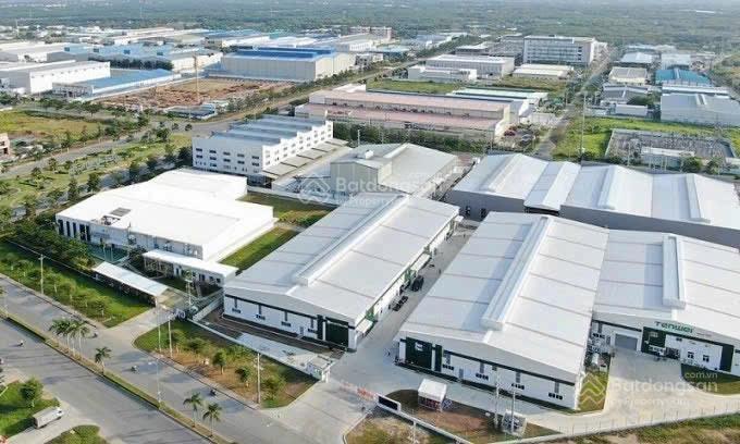 Hiếm có 1 lô 550 triệu ngay svđ trống đồng đi xuống, cạnh 5 khu công nghiệp lớn