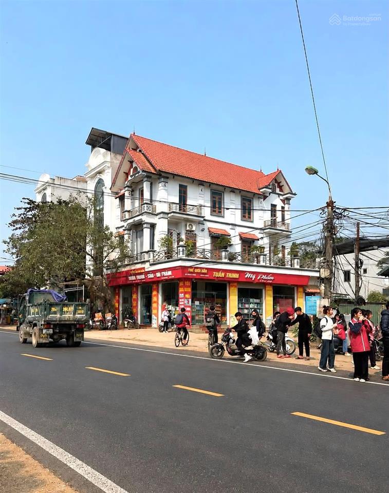 Giá sốc 800 triệu, lô 92m2 trung tâm thị trấn thanh hà, cách ql21 500m