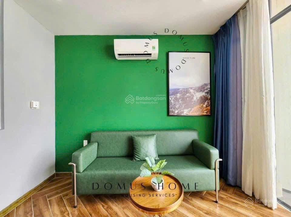 Studio ban công full nội thất siêu đẹp | có dịch vụ dọn phòng, giặt sấy | hồ bơi| pet friendly