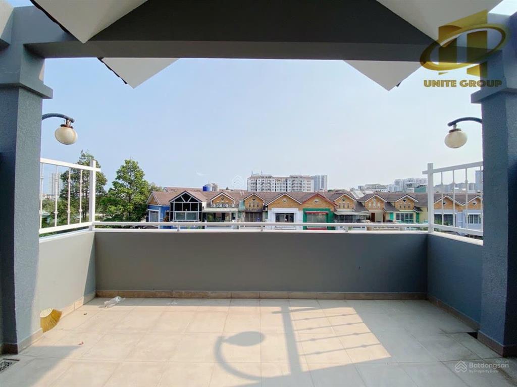 Duplex ban công siêu bự trần trọng cung quận 7, full nội thất, ban công cực rộng gần tdtu rmit, ufm