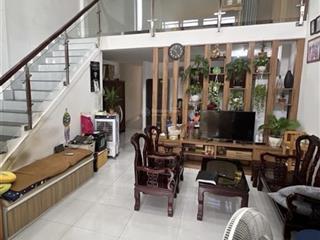 Bán nhà mặt tiền đường 1 kdc bình hưng . tphcm .   0906 398 *** phú